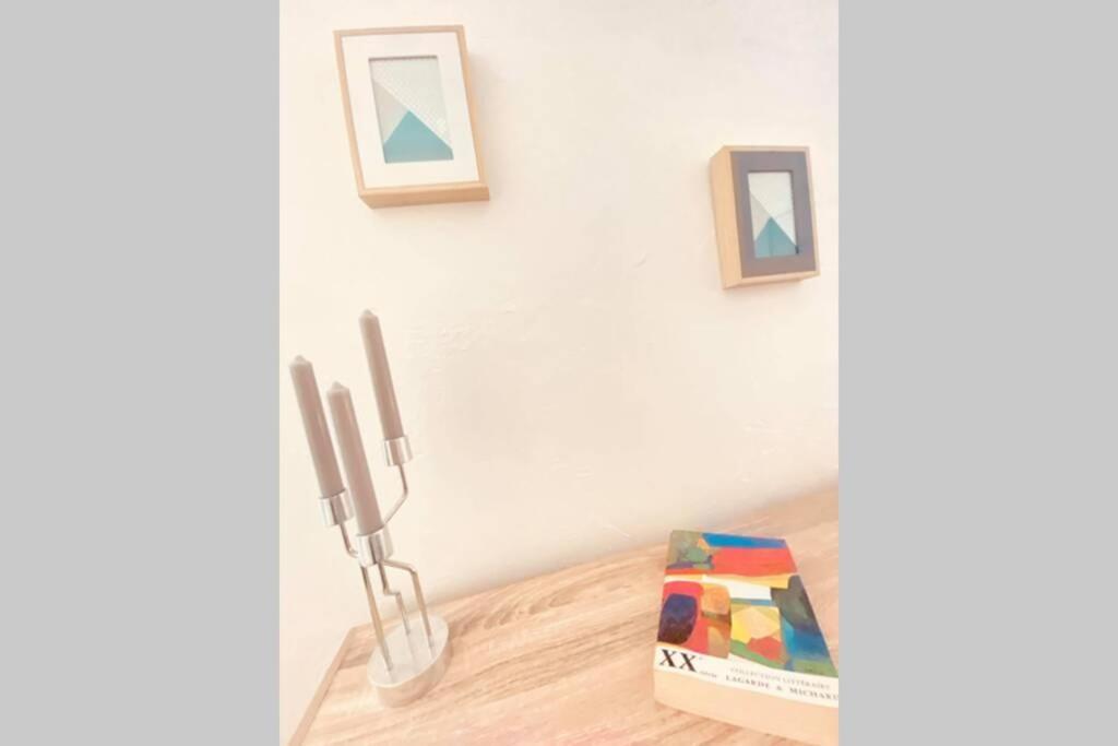 Appartement Studio De Charme à Laon Extérieur photo