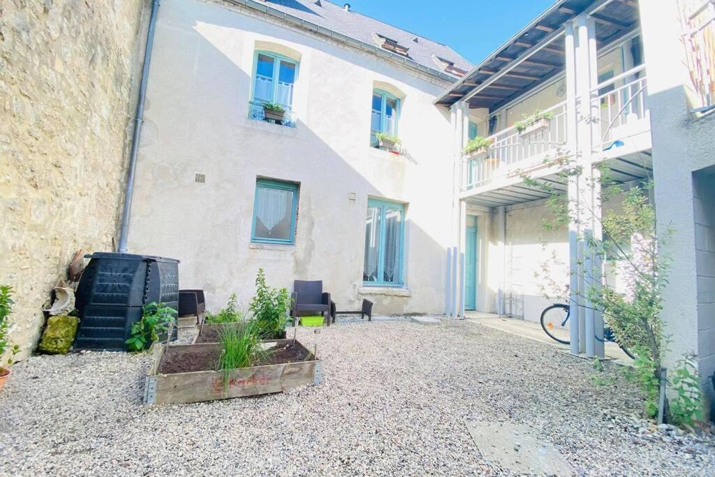 Appartement Studio De Charme à Laon Extérieur photo